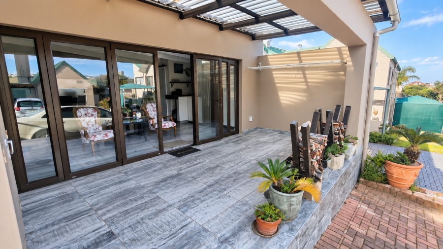 3 Bedroom Property for Sale in Twee Kuilen Western Cape